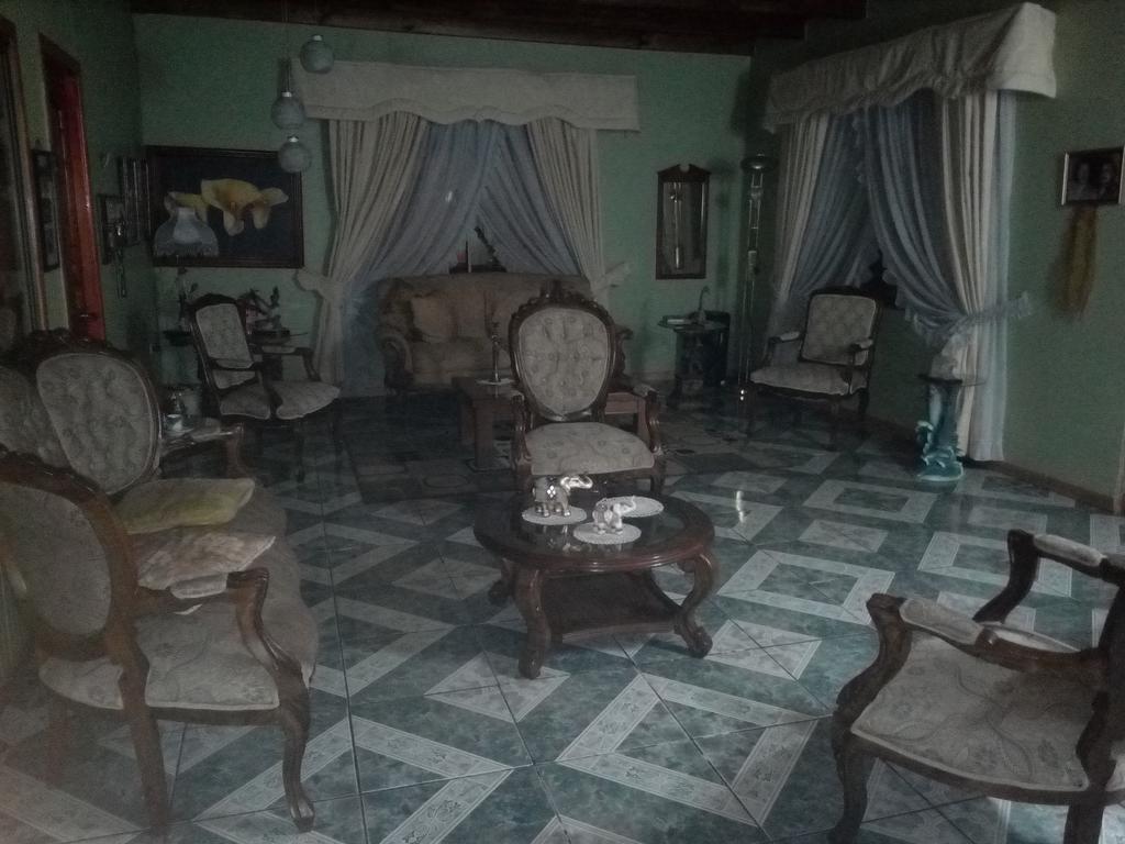 Residencial La Luna Hotel Los Ángeles Екстериор снимка